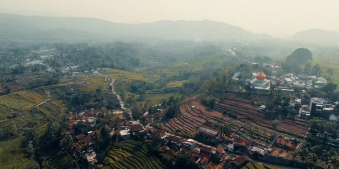 How Social Media Influences Tourism in Indonesia