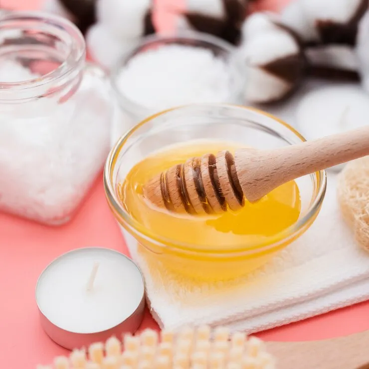 The benefits of honey for hair in detail